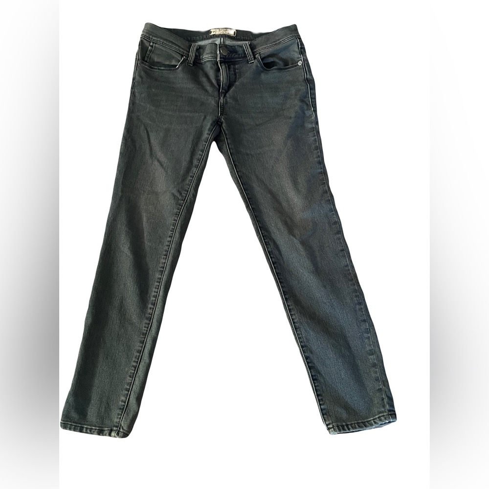Free People Lower Rise Skinny Ankle Jeans Style 61855-16515125 size w 26